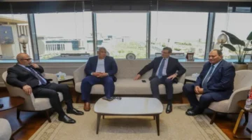 تعزيز الاستثمار في الإنتاج الحيواني محور لقاء وزير الزراعة ومحافظ الوادي الجديد